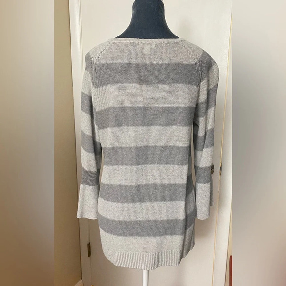 NWT J. Jill Gray Stripe Knit Sweater Size Small - Picture 2 of 10